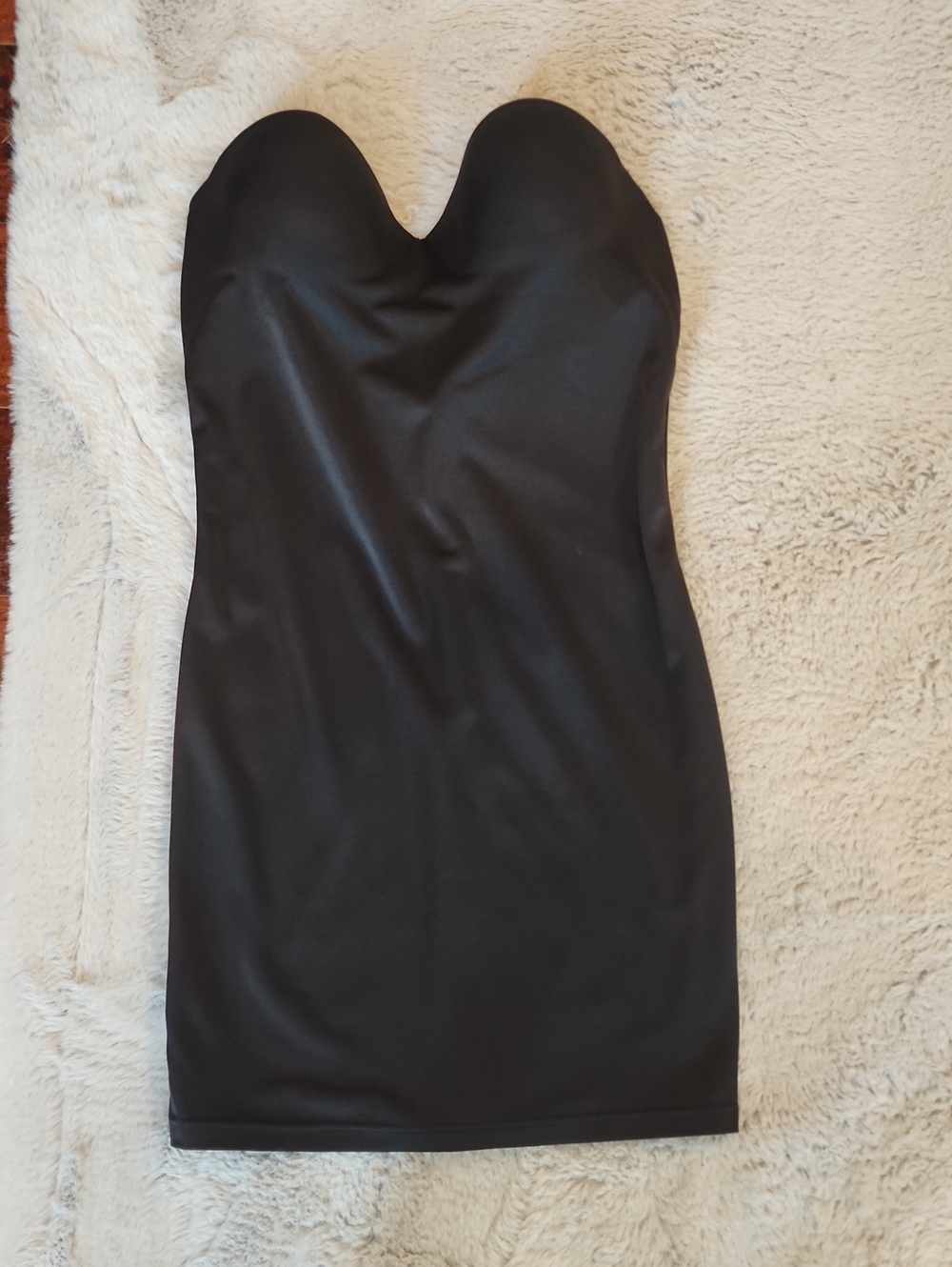 Flexees Strapless Shapewear